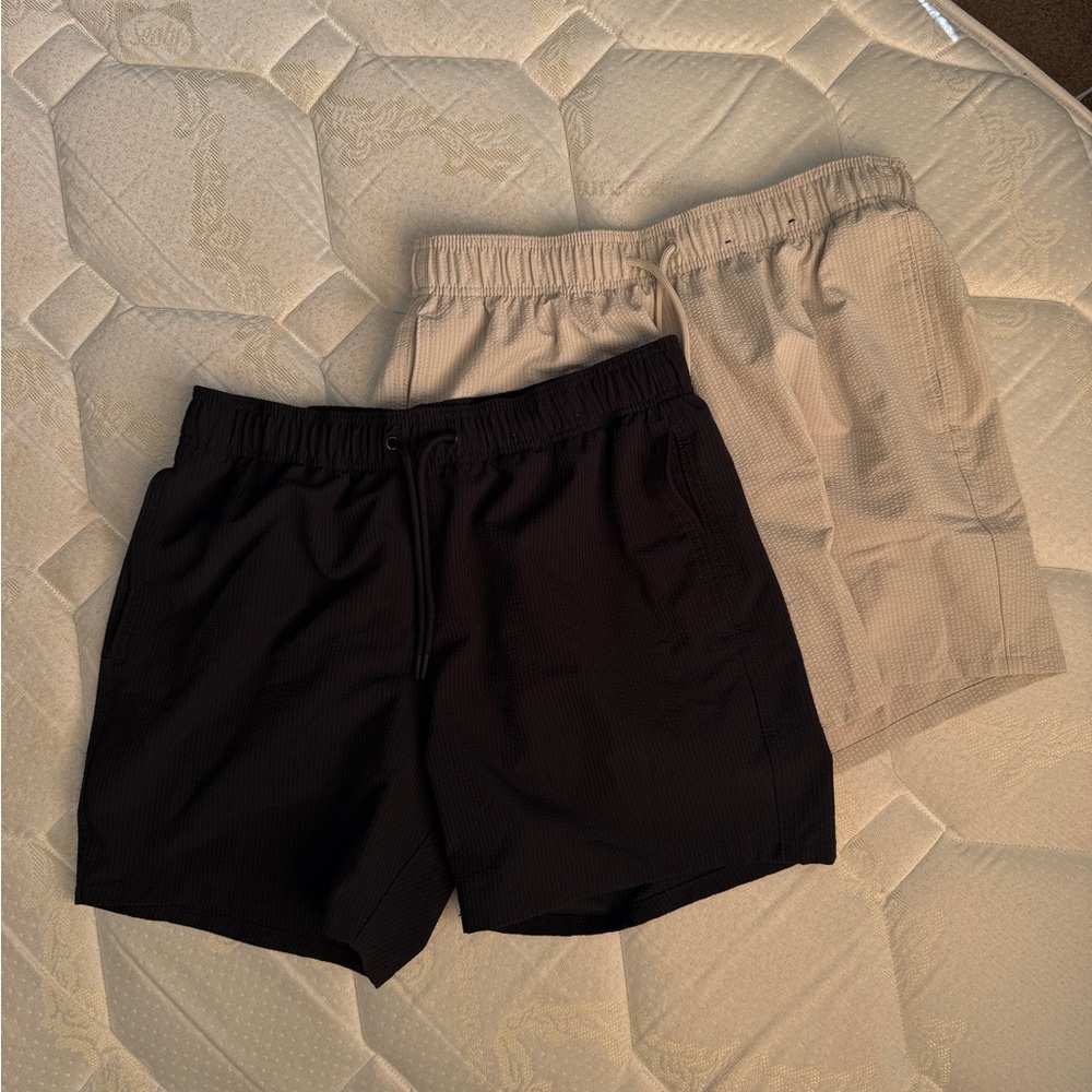 BLACK Hollister Men’s Swimsuit Trunk Size Large